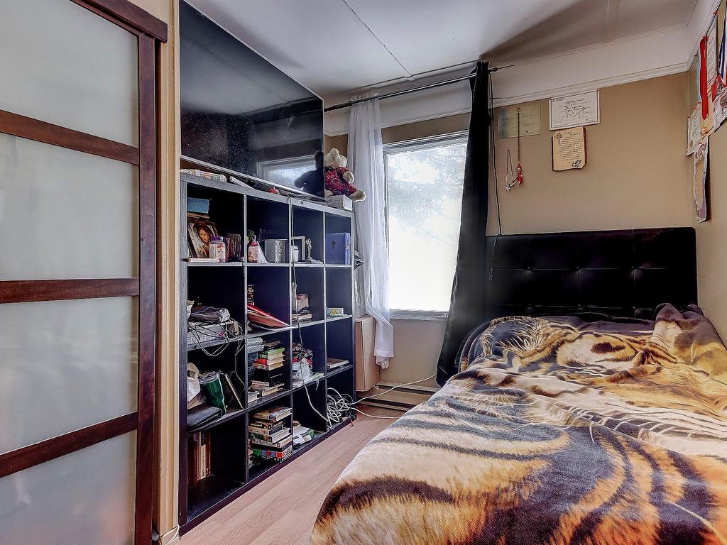 









3950


Boul. Sir-Wilfrid-Laurier

, 431,
Longueuil (Saint-Hubert),




QC
J3Y5Y9

