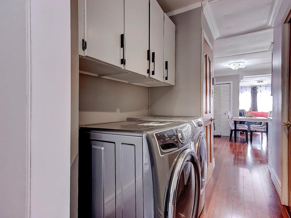 









3950


Boul. Sir-Wilfrid-Laurier

, 431,
Longueuil (Saint-Hubert),




QC
J3Y5Y9

