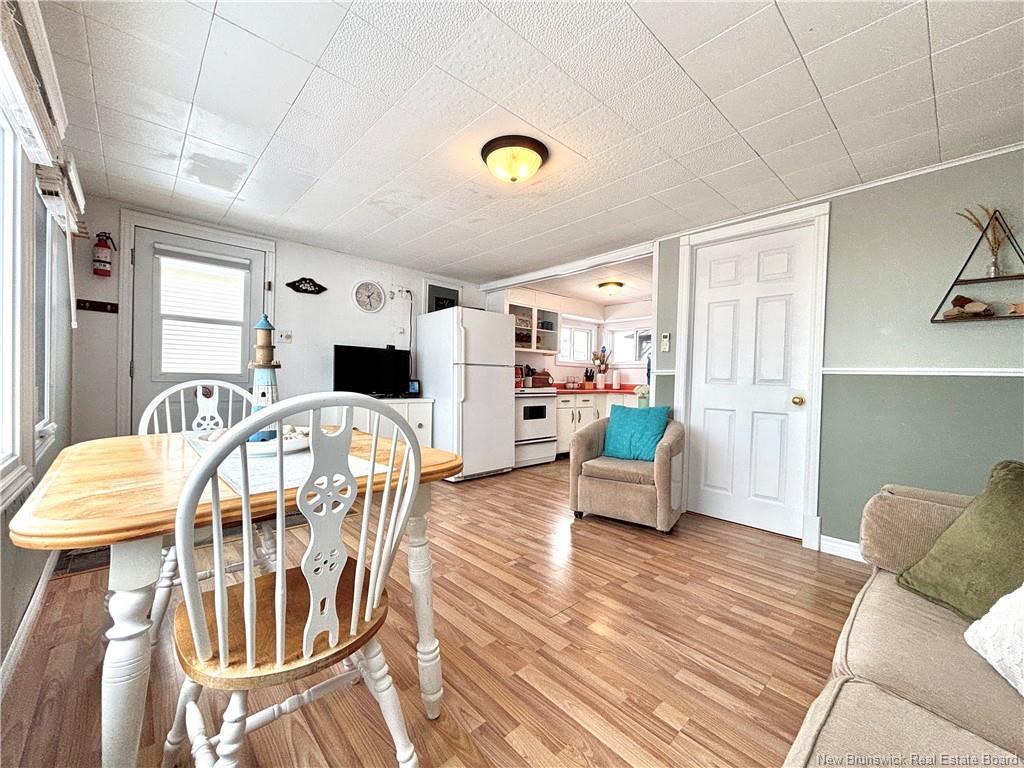 









778


John Cormier

,
Beresford,




NB
E8K 1W1

