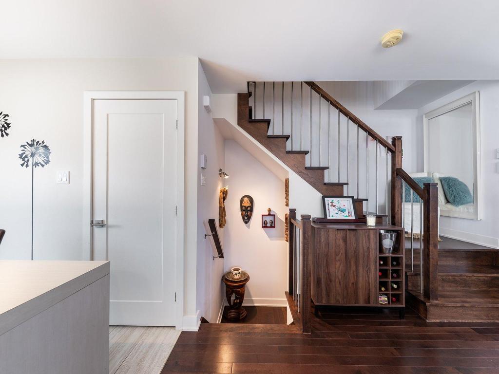 









221


Rue du Grenadier

,
Saint-Constant,




QC
J5A0L1

