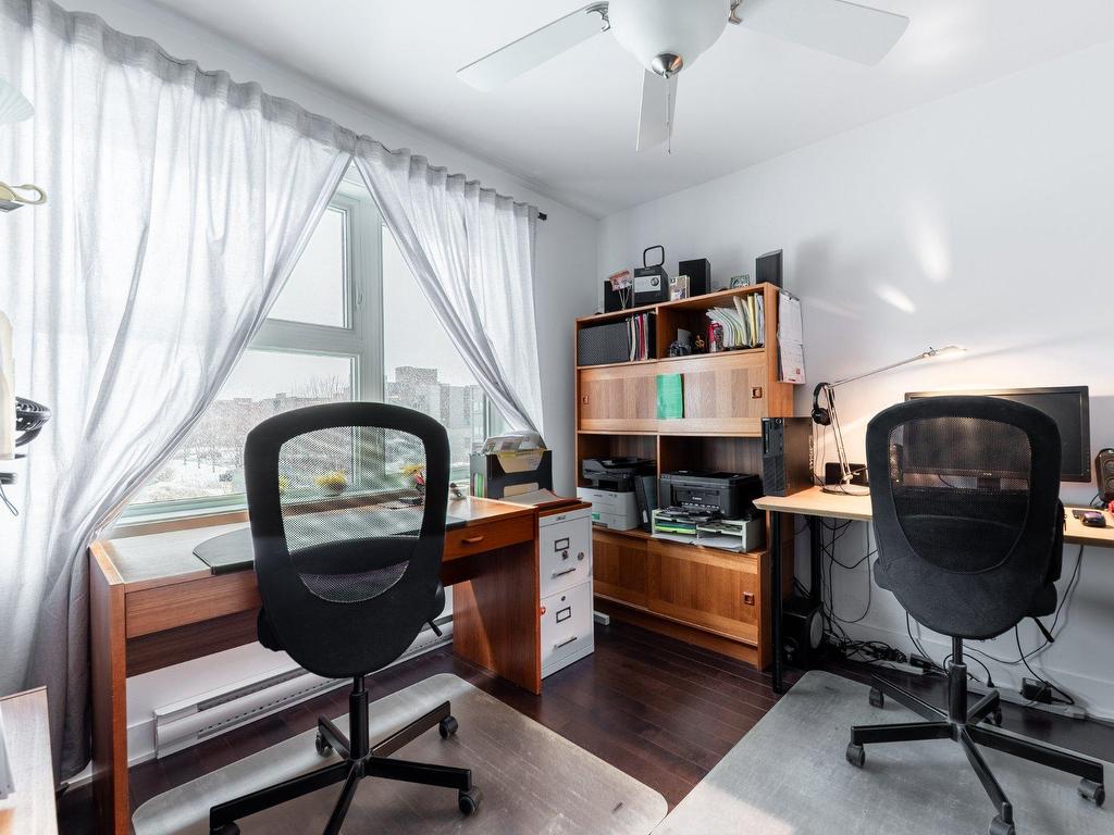 









221


Rue du Grenadier

,
Saint-Constant,




QC
J5A0L1

