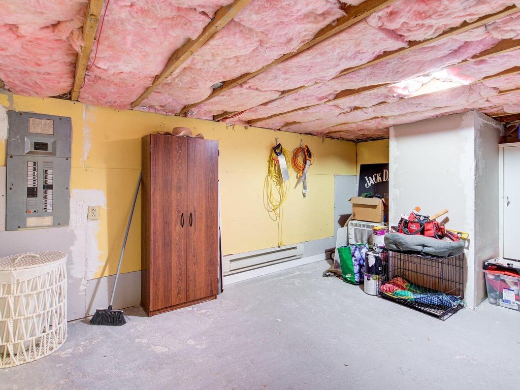 









584


Rue Marie-Goupil

,
Lachenaie (Terrebonne),




QC
J6V1K2

