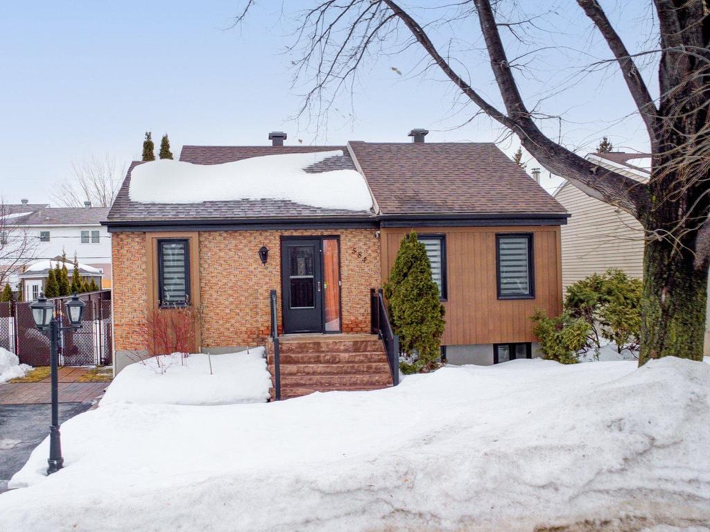 









584


Rue Marie-Goupil

,
Lachenaie (Terrebonne),




QC
J6V1K2

