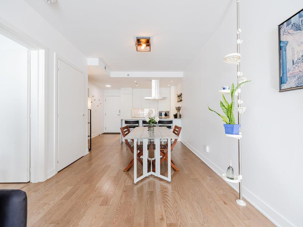 









1211


Rue Drummond

, 202,
Montréal (Ville-Marie),




QC
H3G0E6

