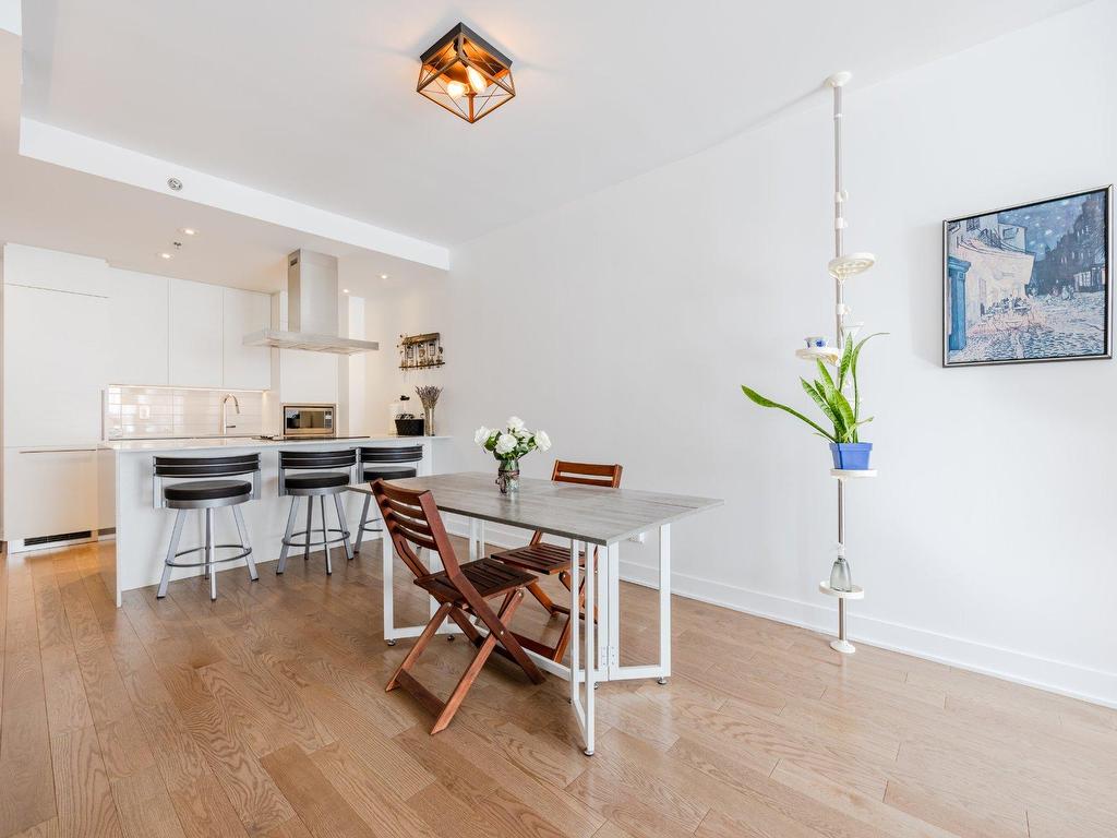 









1211


Rue Drummond

, 202,
Montréal (Ville-Marie),




QC
H3G0E6

