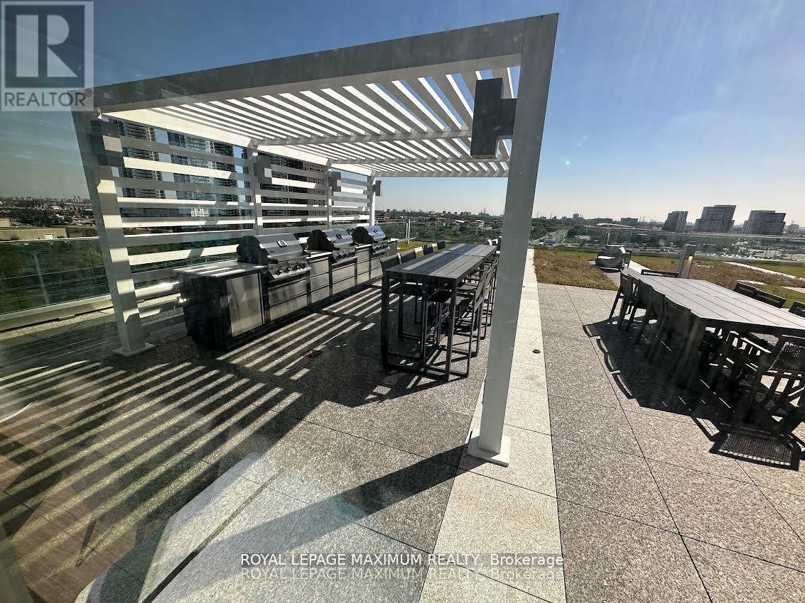 












4102 - 7890 JANE STREET

,
Vaughan,




Ontario
L4K0K9

