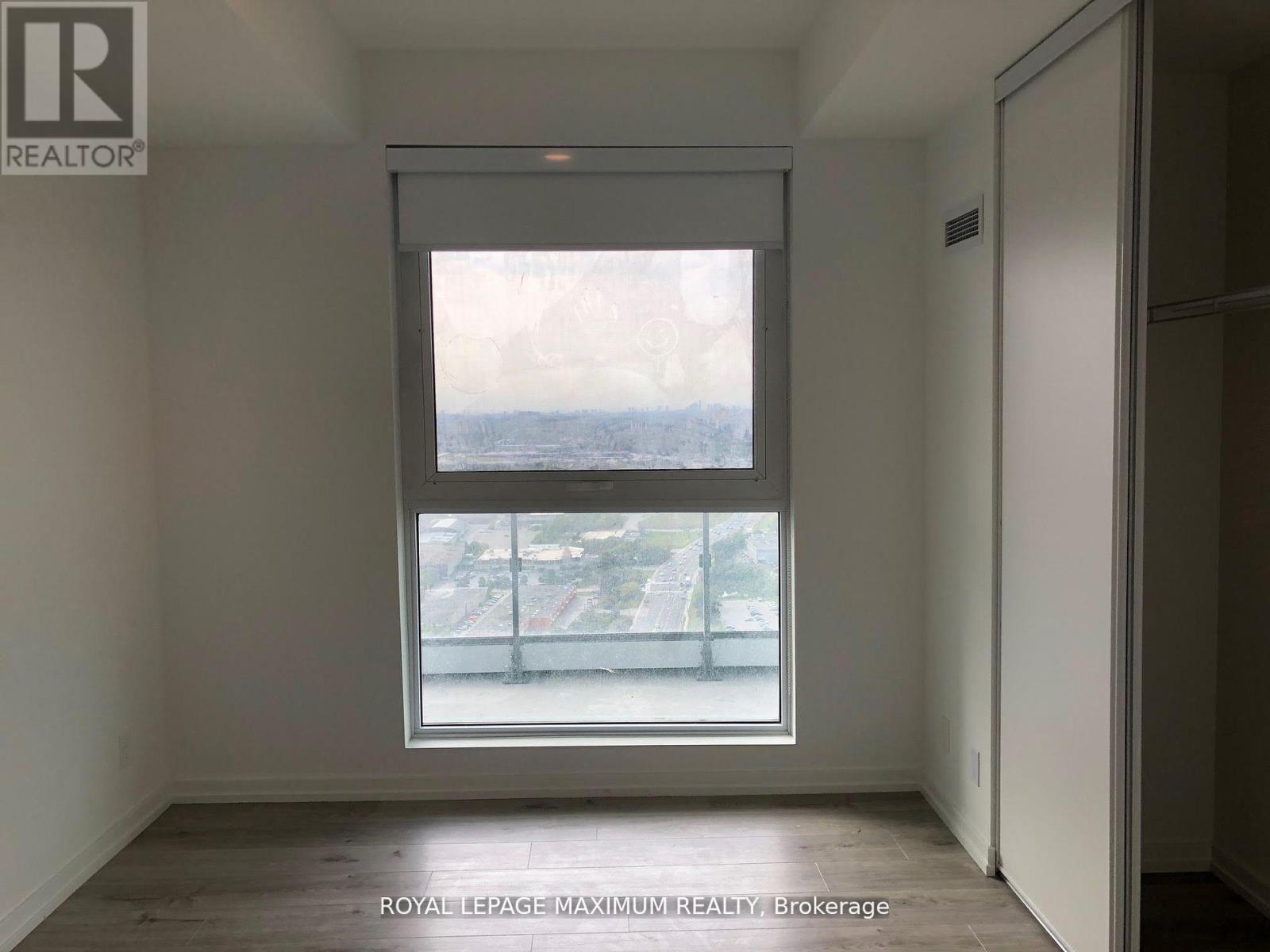 












4102 - 7890 JANE STREET

,
Vaughan,




Ontario
L4K0K9

