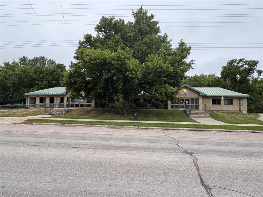 












94 Principale Street

,
La Broquerie,




Manitoba
R0A0W0


