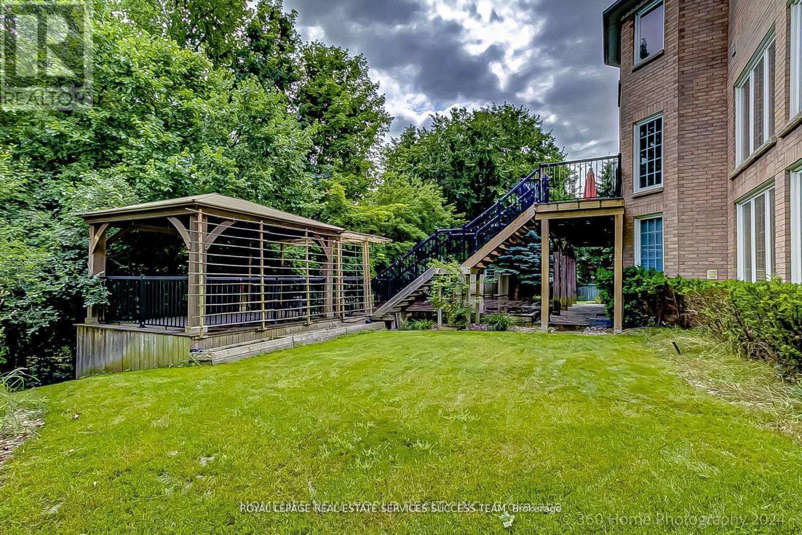 












37 HEATHERWOOD CRESCENT

,
Markham,




Ontario
L3R8W6

