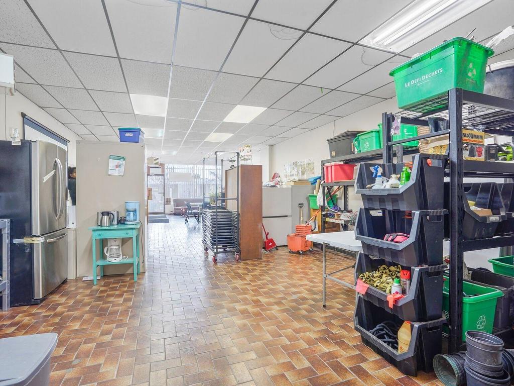 









6751

 - 6759


Rue Beaubien E.

,
Montréal (Mercier/Hochelaga-Maisonneuve),




QC
H1M3B2

