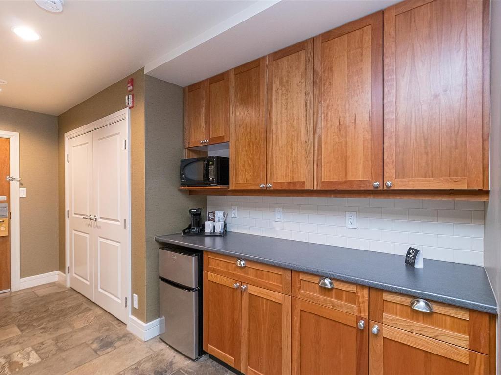









1376


Lynburne

Pl, 113/115 D,
Langford,




BC
V9B 6S1

