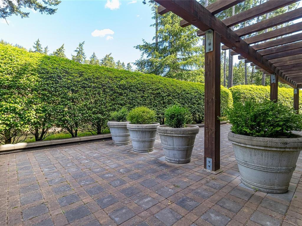 









1376


Lynburne

Pl, 113/115 D,
Langford,




BC
V9B 6S1

