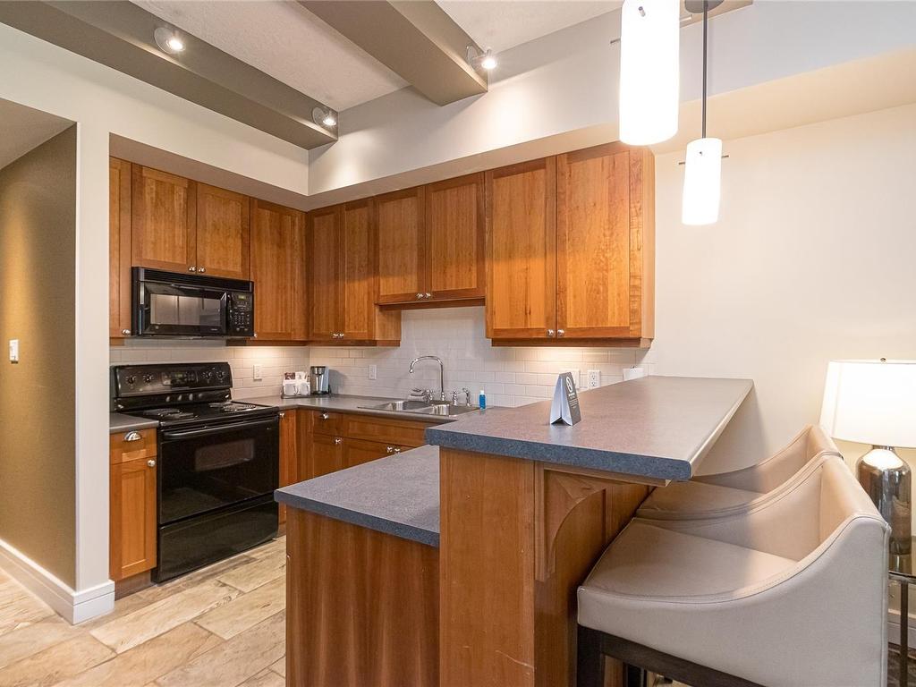 









1376


Lynburne

Pl, 113/115 D,
Langford,




BC
V9B 6S1

