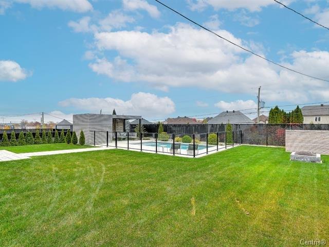 









10


Rue Yvette-Brind'Amour

,
Notre-Dame-de-l'Île-Perrot,




QC
J7W3P5

