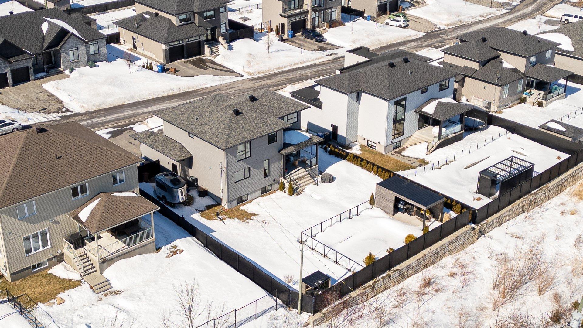 









10


Rue Yvette-Brind'Amour

,
Notre-Dame-de-l'Île-Perrot,




QC
J7W3P5

