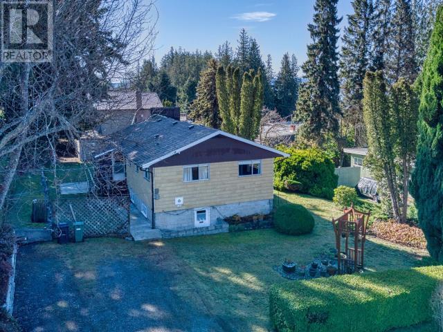 












7154 HAZELTON STREET

,
Powell River,




British Columbia

