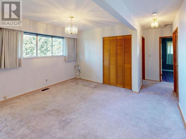 












7154 HAZELTON STREET

,
Powell River,




British Columbia
