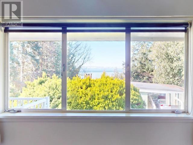 












7154 HAZELTON STREET

,
Powell River,




British Columbia
