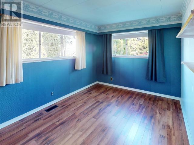 












7154 HAZELTON STREET

,
Powell River,




British Columbia
