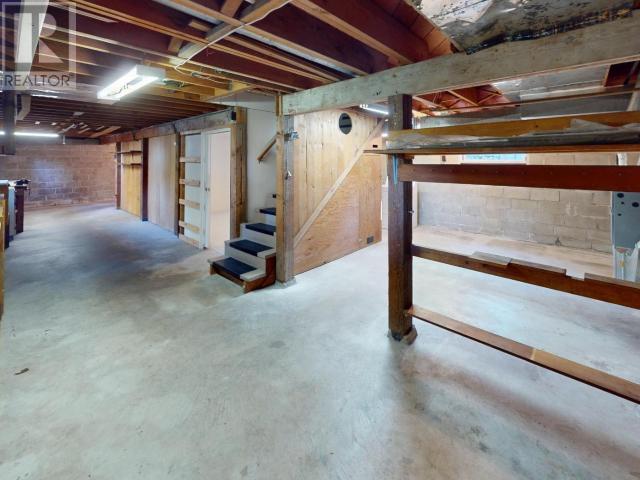 












7154 HAZELTON STREET

,
Powell River,




British Columbia

