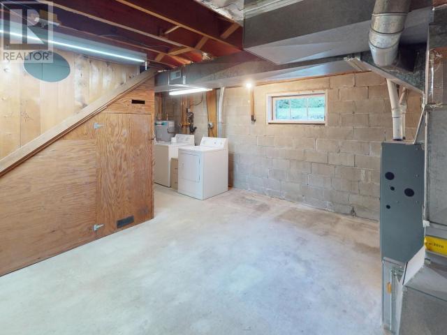 












7154 HAZELTON STREET

,
Powell River,




British Columbia
