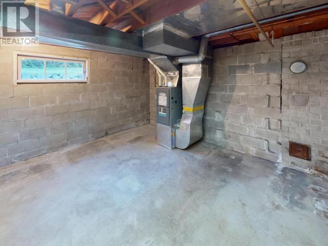 












7154 HAZELTON STREET

,
Powell River,




British Columbia
