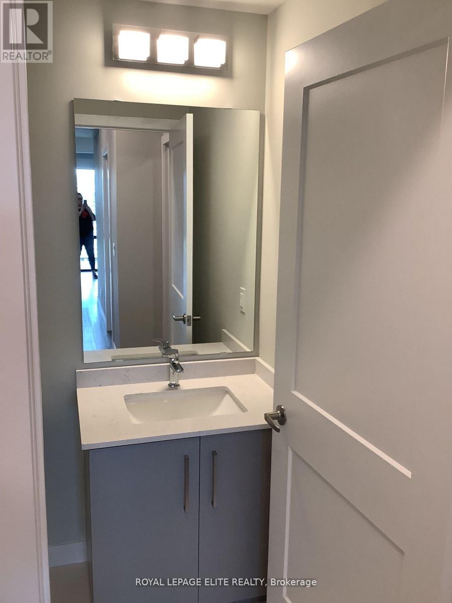 












1301 - 15 QUEEN STREET S

,
Hamilton,




Ontario
L8P0C6

