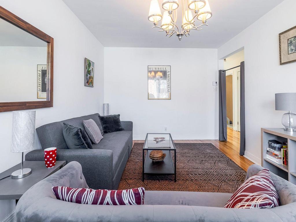 









5290

 - 5294


Av. MacMahon

,
Montréal (Côte-des-Neiges/Notre-Dame-de-Grâce),




QC
H4V2B7

