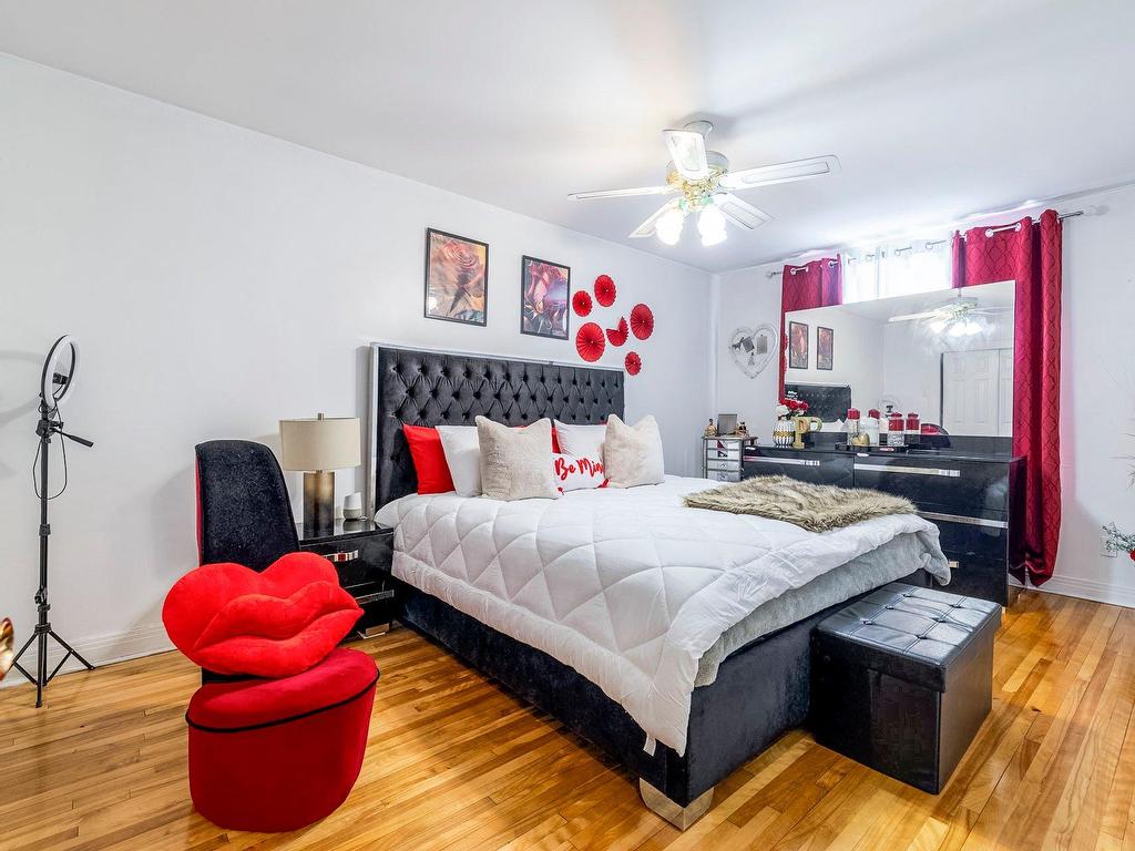 









5290

 - 5294


Av. MacMahon

,
Montréal (Côte-des-Neiges/Notre-Dame-de-Grâce),




QC
H4V2B7

