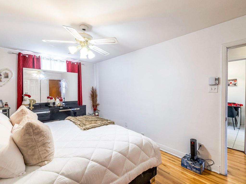 









5290

 - 5294


Av. MacMahon

,
Montréal (Côte-des-Neiges/Notre-Dame-de-Grâce),




QC
H4V2B7

