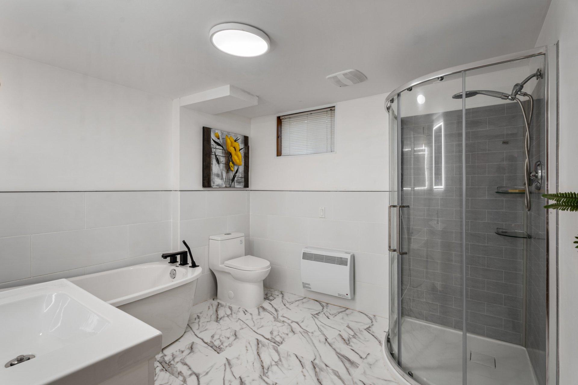 









470


Rue de l'Edelweiss

,
Sainte-Agathe-des-Monts,




QC
J8C0J9

