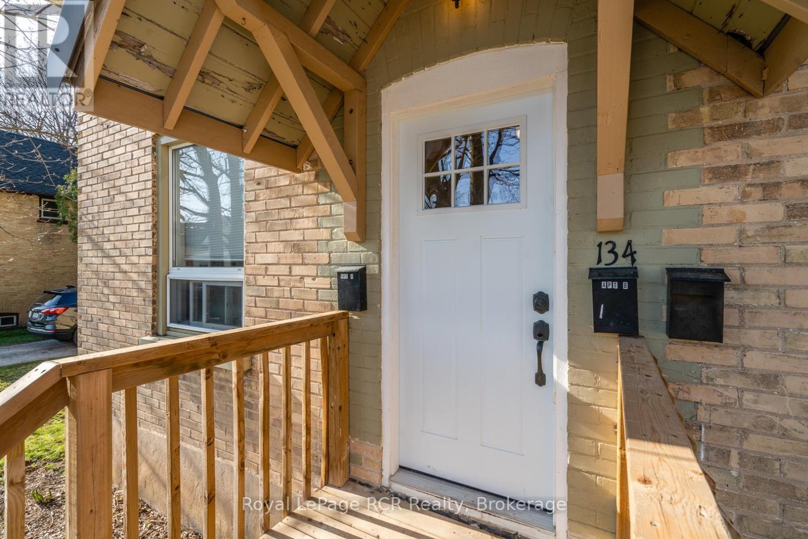 












134 9TH STREET

,
Hanover,




Ontario
N4N1K6

