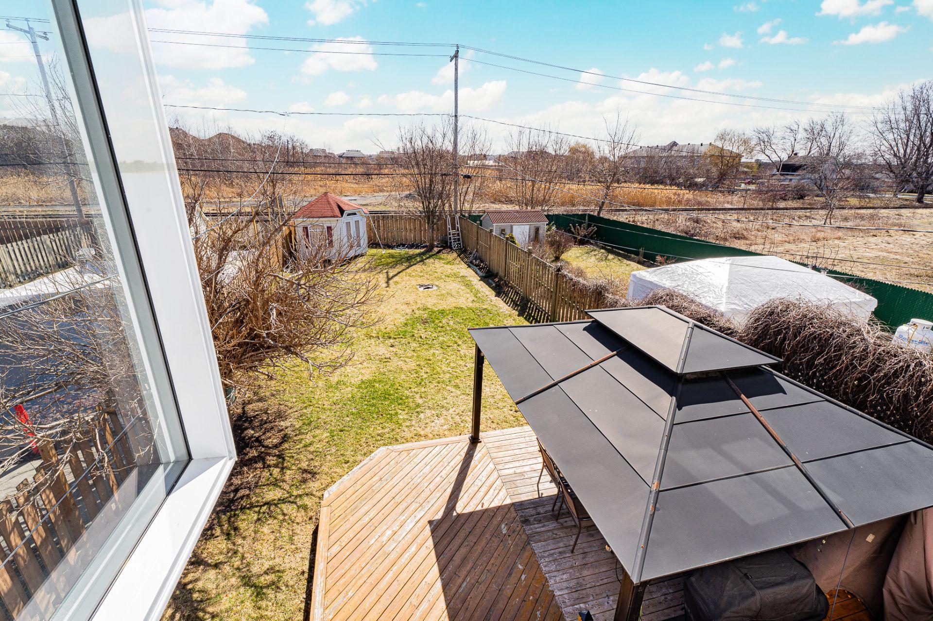









3940


Rue Ovide

,
Brossard,




QC
J4Y2N2

