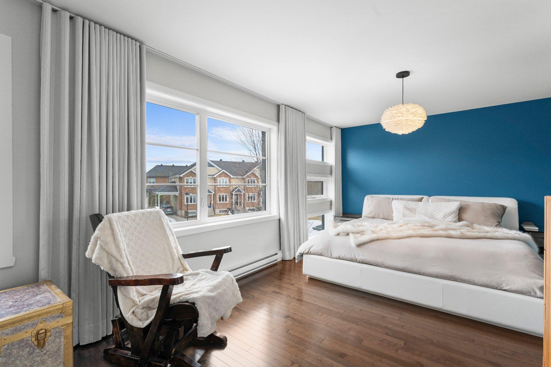 









1335


Rue Mansourati

,
Sherbrooke (Brompton/Rock Forest/Saint-Élie/Deauville),




QC
J1N0T3

