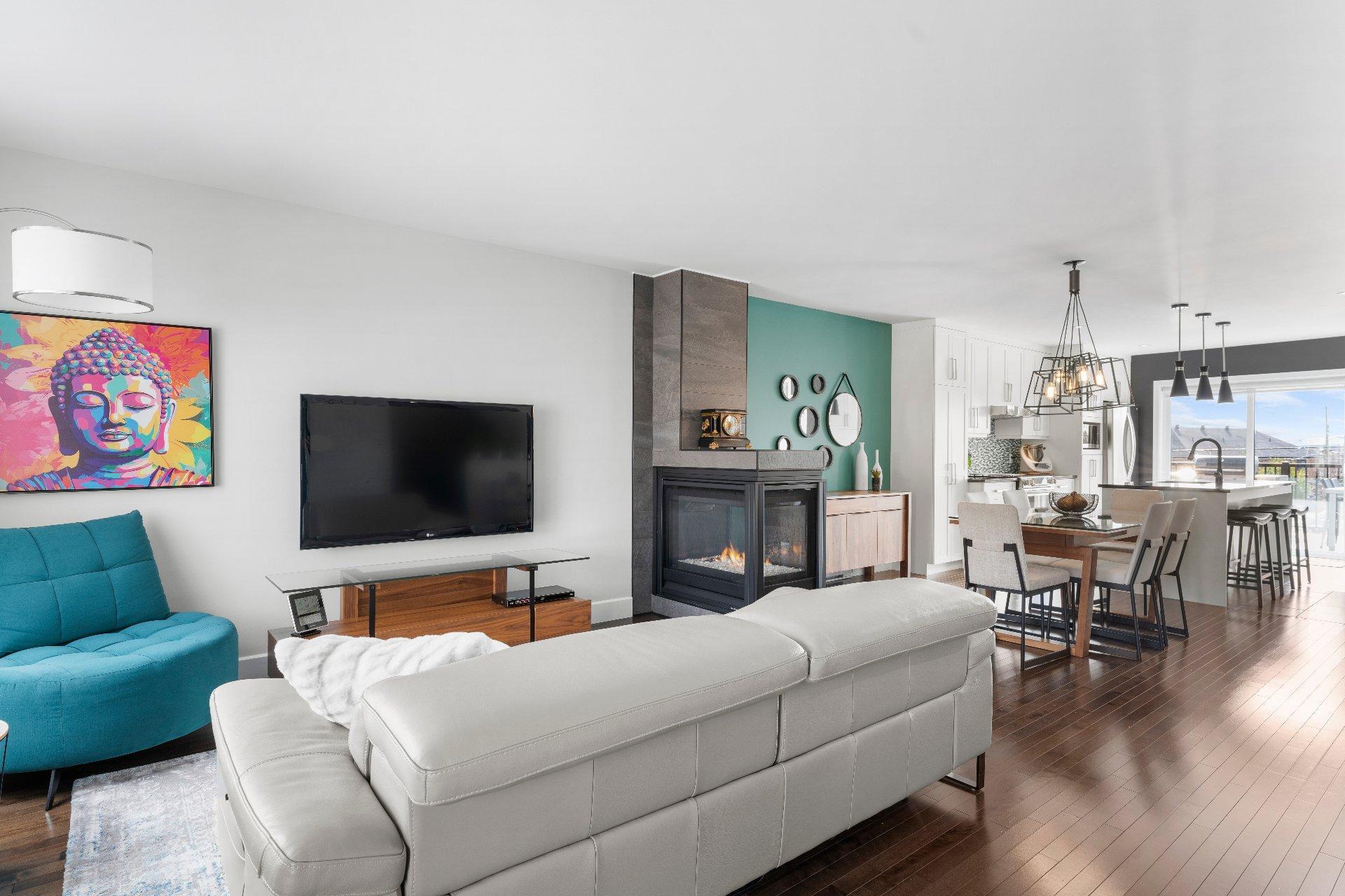 









1335


Rue Mansourati

,
Sherbrooke (Brompton/Rock Forest/Saint-Élie/Deauville),




QC
J1N0T3

