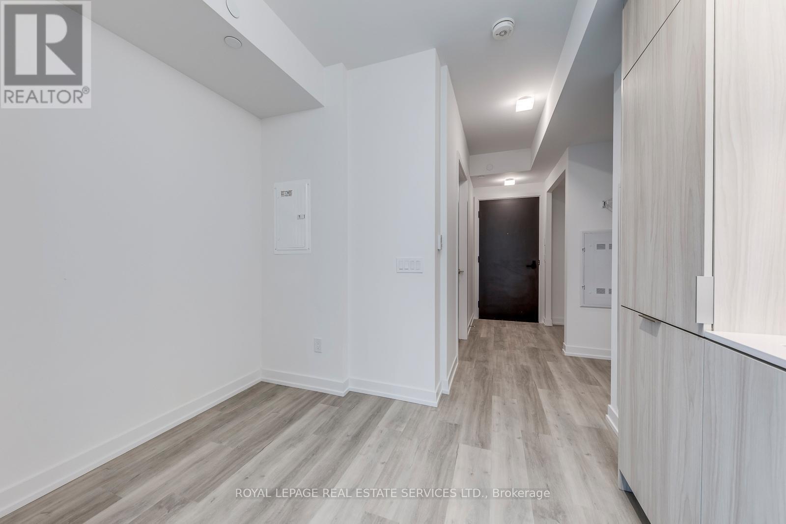 












828 - 28 EASTERN AVENUE

,
Toronto,




Ontario
M5A0Y2

