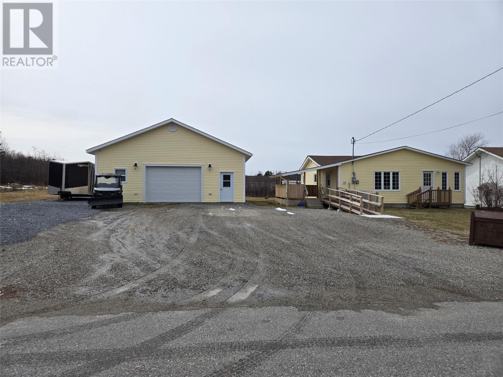 












10 Harviews Lane

,
St Georges,




Newfoundland & Labrador
A0N1Z0

