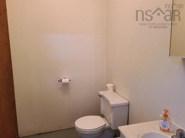 












323 Frederick Street

,
New Glasgow,




NS
B2H 3N9

