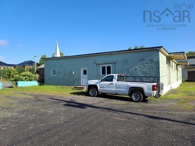 












323 Frederick Street

,
New Glasgow,




NS
B2H 3N9

