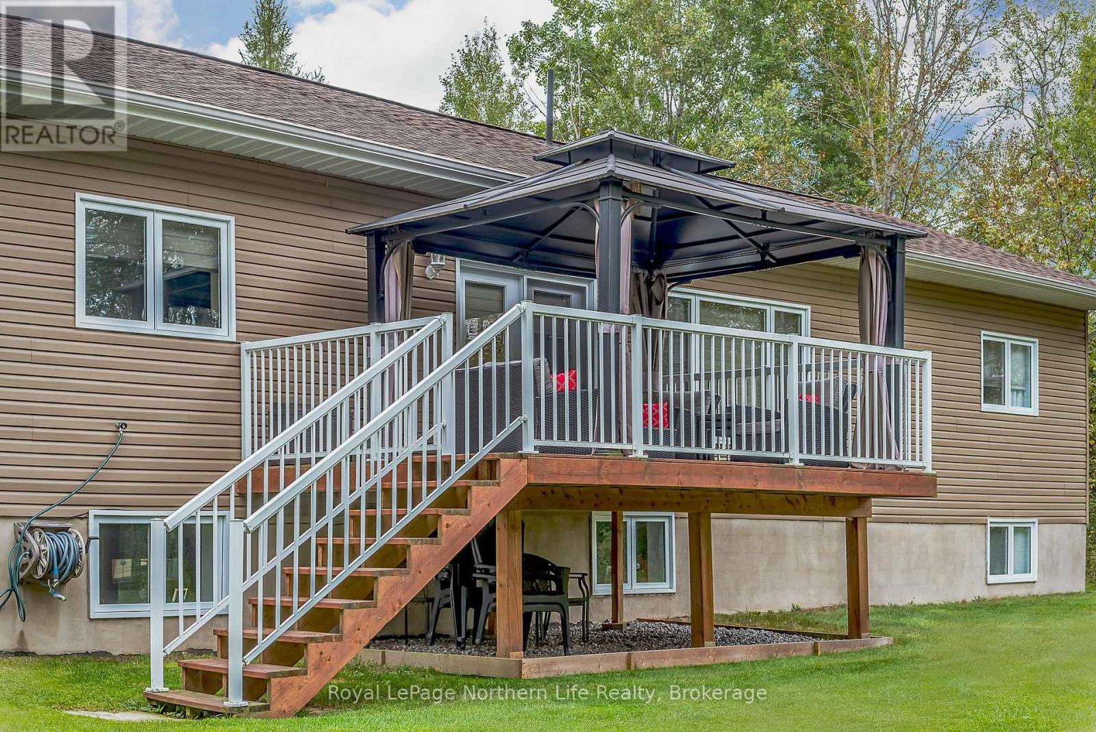 












805 EVANSVILLE DRIVE

,
West Nipissing (Sturgeon Falls),




Ontario
P2B2K5

