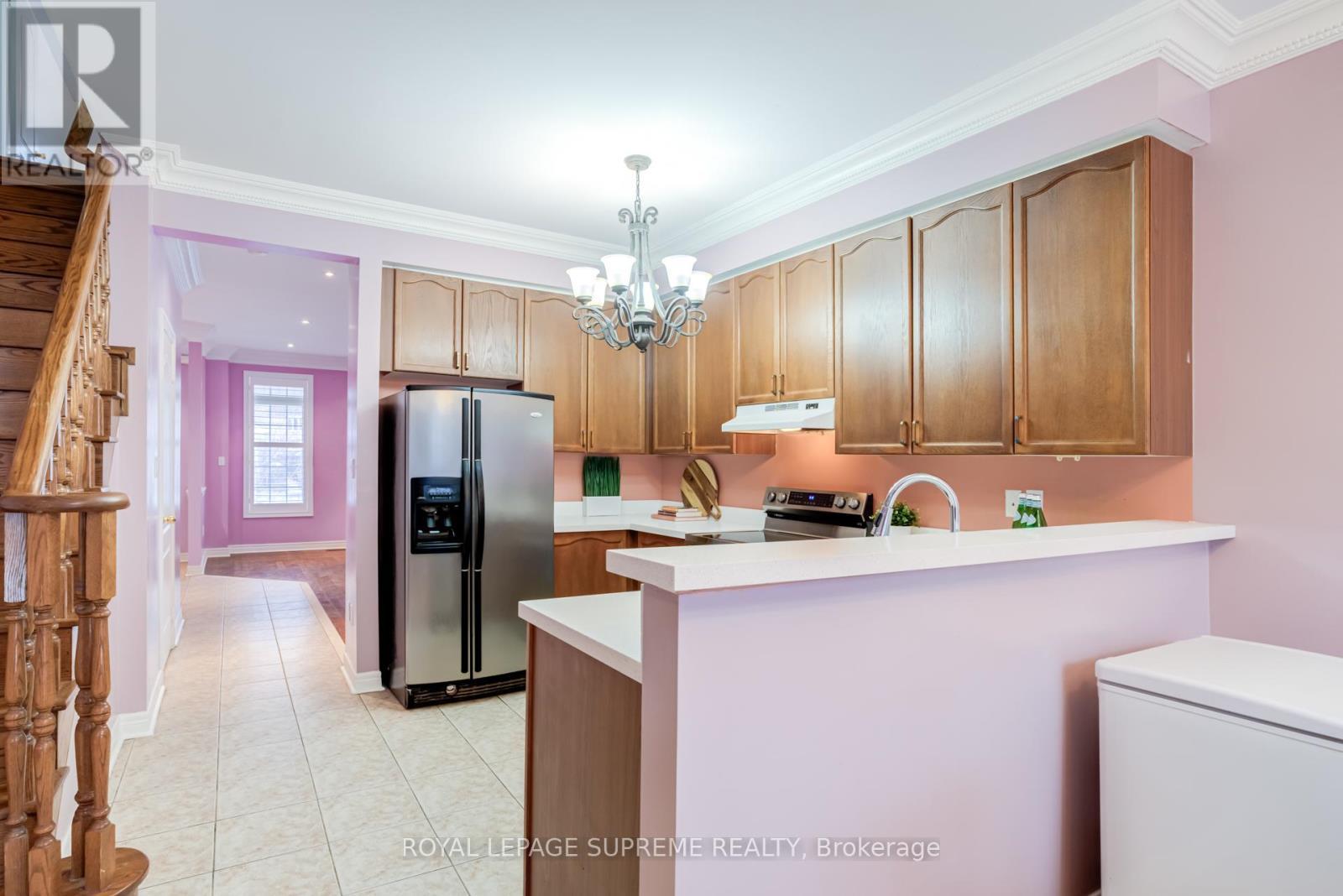 












65 AMARONE AVENUE

,
Vaughan,




Ontario
L4H2N8

