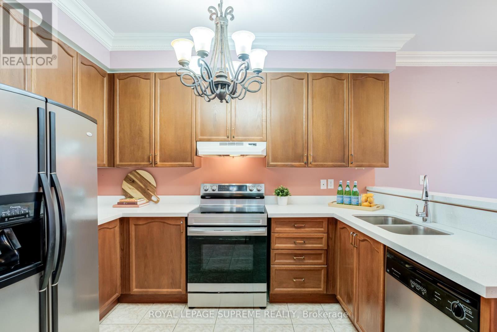 












65 AMARONE AVENUE

,
Vaughan,




Ontario
L4H2N8

