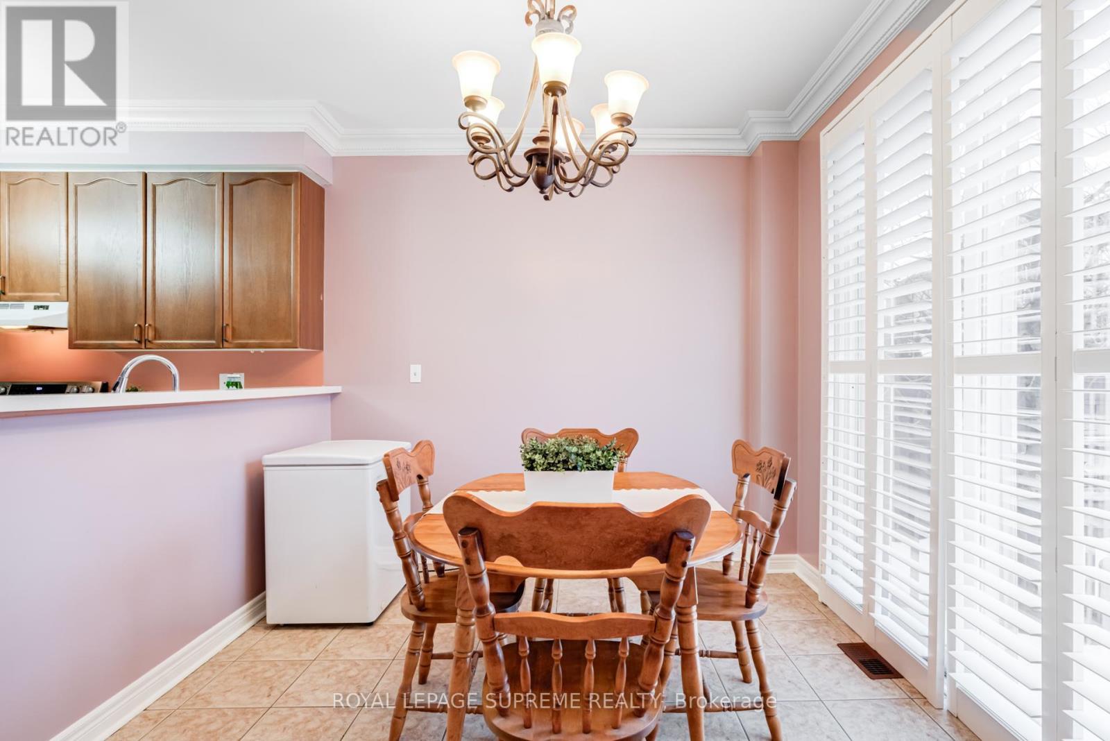












65 AMARONE AVENUE

,
Vaughan,




Ontario
L4H2N8

