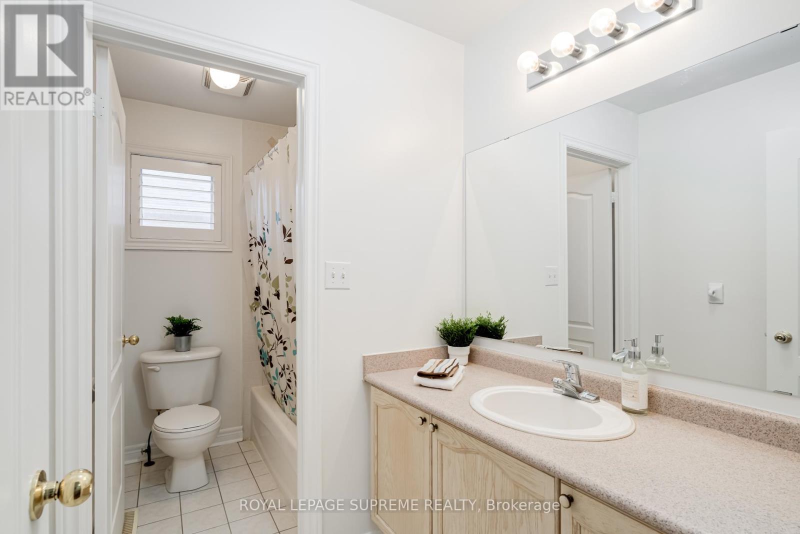 












65 AMARONE AVENUE

,
Vaughan,




Ontario
L4H2N8


