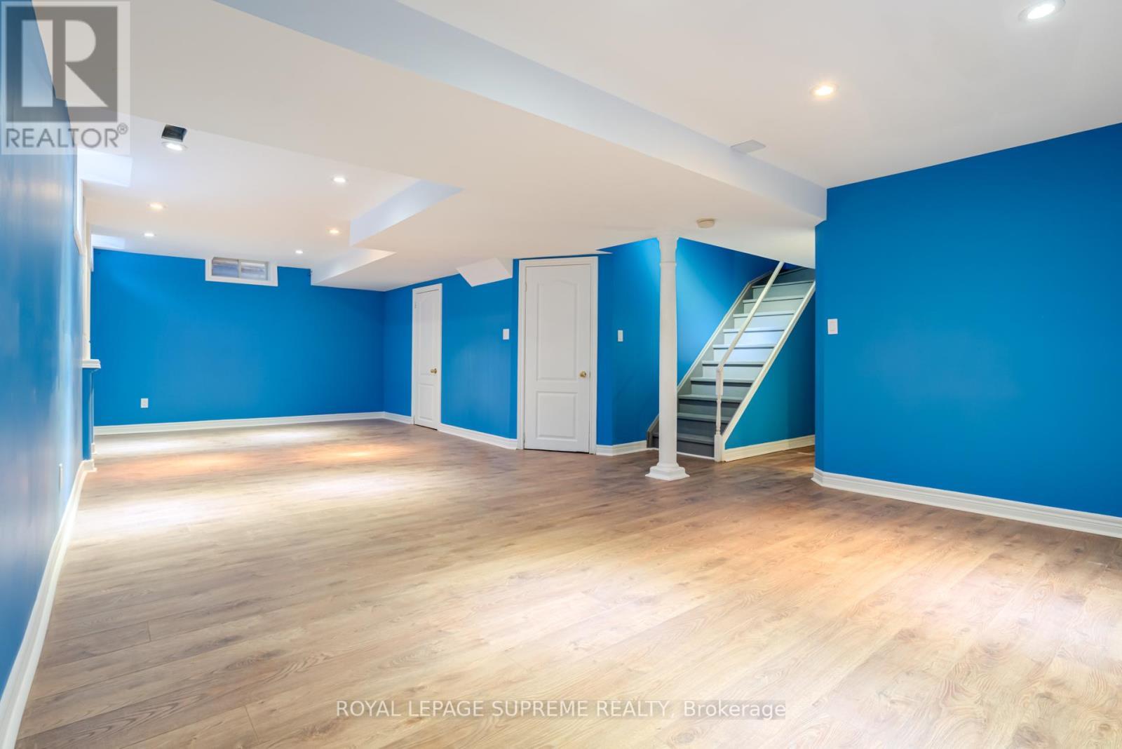 












65 AMARONE AVENUE

,
Vaughan,




Ontario
L4H2N8

