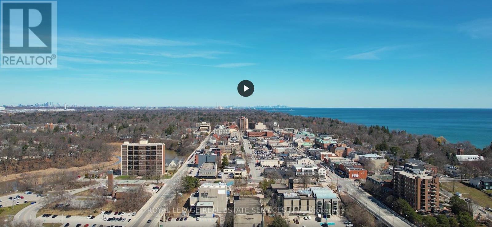 












128 CHISHOLM STREET

,
Oakville,




Ontario
L6K3J2

