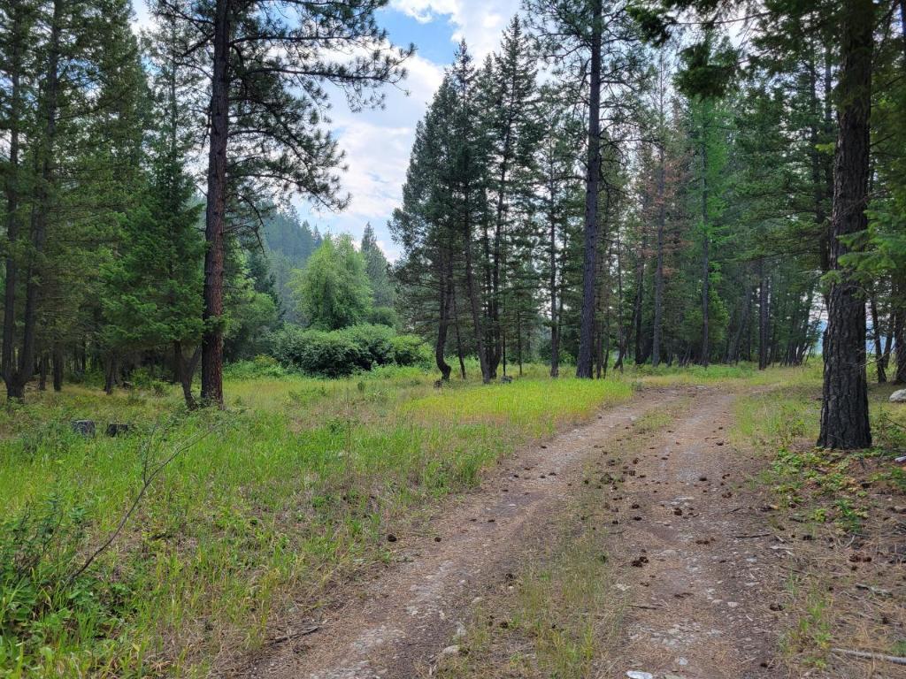









Lot B


GRASMERE-DORR

Road,
Grasmere,







BC
V0B 1R0

