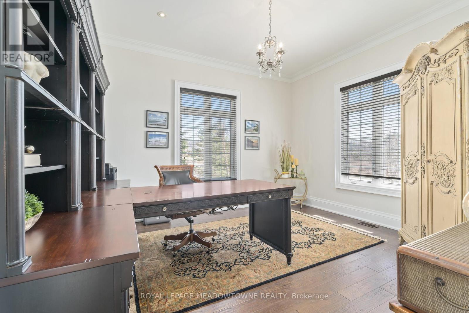 












32 AINLEY TRAIL

,
Halton Hills,




Ontario
L7G0E6

