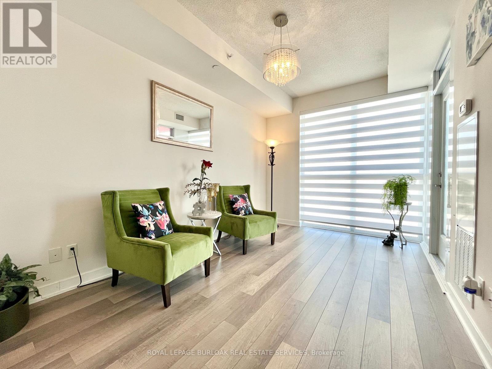












A232 - 5230 DUNDAS STREET

,
Burlington,




Ontario
L7L0J5

