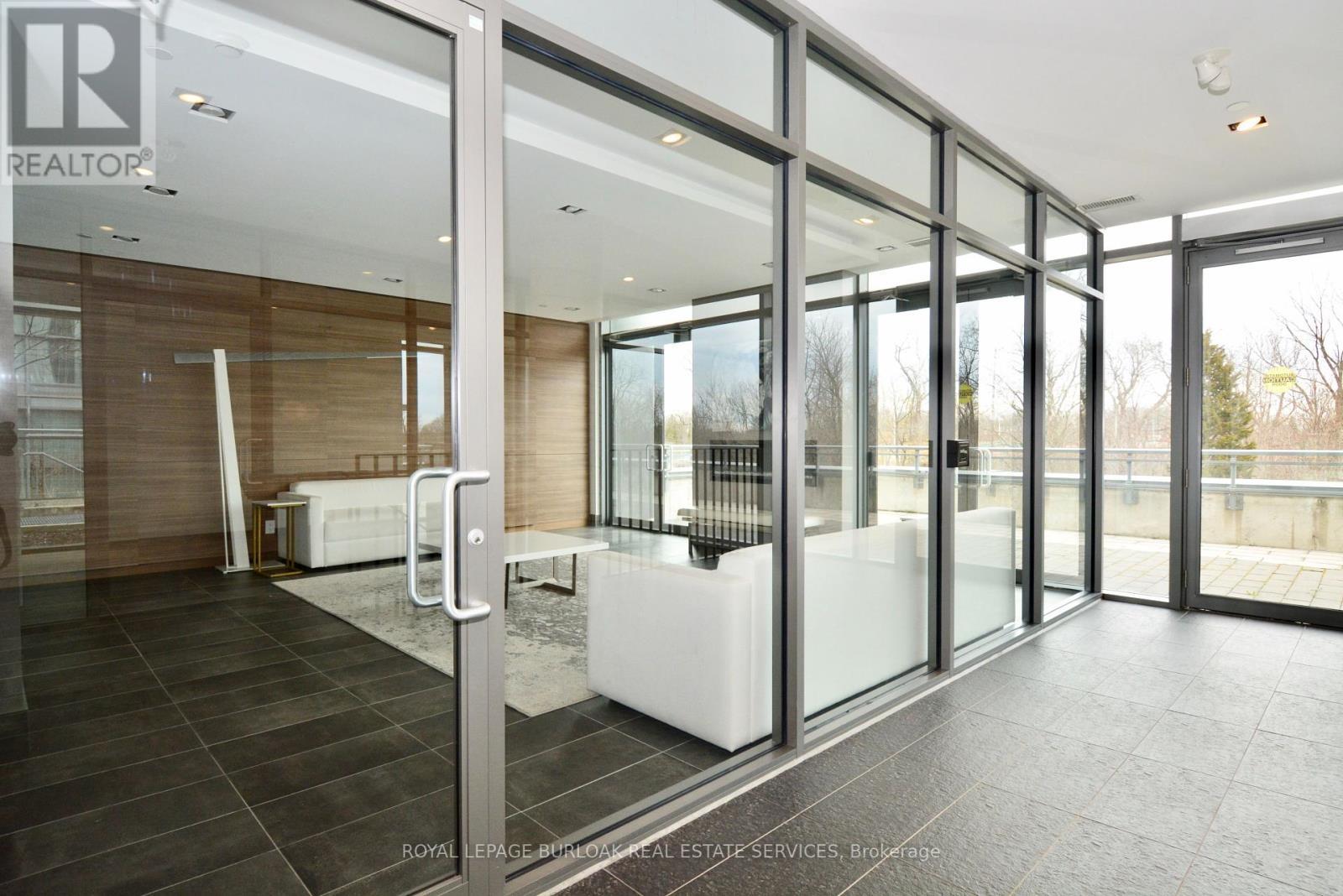 












A232 - 5230 DUNDAS STREET

,
Burlington,




Ontario
L7L0J5

